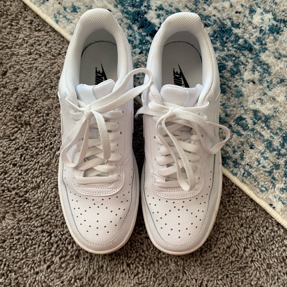 White Nike Court Vision Sneakers Sz 8.5